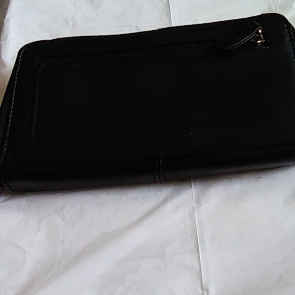 Ladies Wallet - Picture 1 of 12